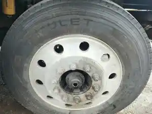 Used 2006 Kenworth T600 Spindle/Knuckle (Stock #P-66682)) Part Image