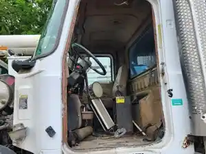 Used 2006 Mack CV713 Granite Cab (Stock #P-102231)) Part Image