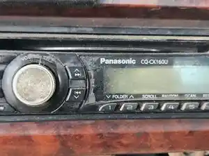 Used 2006 Mack CV713 Granite Radio (Stock #P-102381)) Part Image