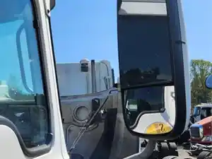 Used 2006 Mack CXN613 Side View Mirror (Stock #P-110415)) Part Image