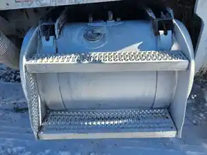Used 2006 Peterbilt 357 Fuel Tank (Stock #P-495887)) Part Image