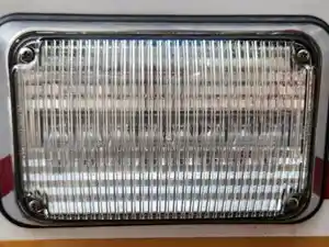 Used 2006 Pierce Dash Light (Stock #P-111546)) Part Image
