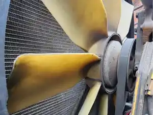 Used 2007 Caterpillar C13 Fan (Stock #P-508098)) Part Image