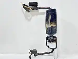 Used 2007 Freightliner M2 112 Medium Duty Side View Mirror (Stock #P-38100)) Part Image