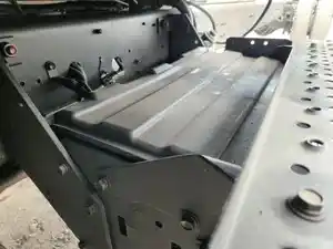 Used 2007 Hino 268 Battery Box Cover (Stock #P-75783)) Part Image