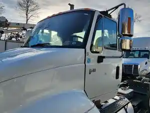 Used 2007 International 8600 Cab (Stock #P-67019)) Part Image