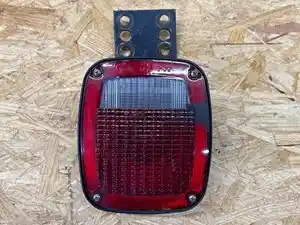 Used 2007 International 8600 Tail Light Assy (Stock #P-69914)) Part Image