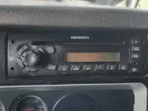 Used 2007 Kenworth T600 Radio (Stock #P-92206)) Part Image