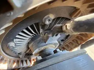 Used 2007 Mack AC-460 Fan Clutch/Hub (Stock #P-85829)) Part Image