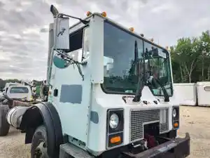 Used 2007 Mack MR690S Cab (Stock #P-510288)) Part Image