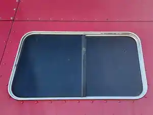 Used 2007 Peterbilt 379 Back Window (Stock #P-72686)) Part Image