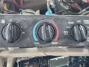 Used 2007 Sterling L9500 Heater/AC Control Assy (Stock #P-508142)) Part Image