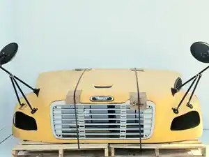 Used 2008 Freightliner B2 Hood (Stock #7609)) Part Image