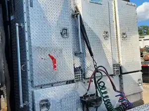 Used 2008 Freightliner FLD120SD Glider Tool Box (Stock #P-110077)) Part Image