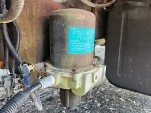 Used 2008 Hino 268 Air Dryer (Stock #P-507692)) Part Image