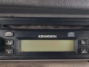 Used 2008 Kenworth T300 Radio (Stock #P-84472)) Part Image