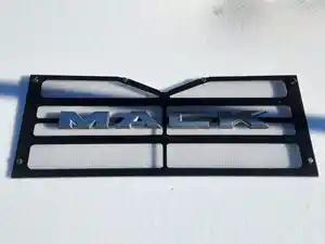 Used 2008 Mack MRU613 Grille (Stock #P-495336)) Part Image