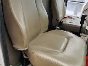 Used 2008 Sterling L9500 Seat (Stock #P-77634)) Part Image