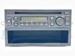 Used 2009 Hino 185 Radio (Stock #P-110756)) Part Image
