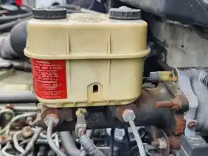 Used 2009 Hino 268 Brake Master Cylinder (Stock #P-500844)) Part Image