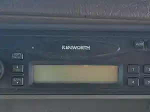 Used 2009 Kenworth T300 Radio (Stock #P-71967)) Part Image