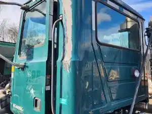 Used 2009 Mack CXU612 Cab (Stock #P-492444)) Part Image