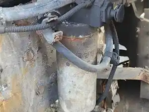 Used 2009 PACCAR PX-6 Water Seperator (Stock #P-71899)) Part Image