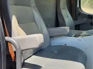 Used 2010 Freightliner M2 106 Seat (Stock #P-101465)) Part Image