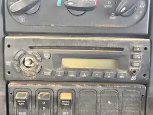 Used 2010 International 4300 Radio (Stock #P-493645)) Part Image