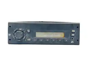 Used 2010 International 7400 Radio (Stock #P-13929)) Part Image
