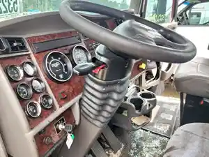 Used 2010 Kenworth T300 Steering Column (Stock #P-508017)) Part Image