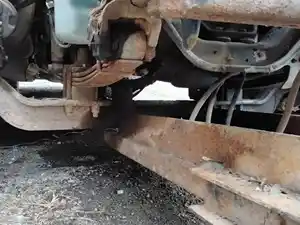 Used 2011 Freightliner M2 106 Heavy Duty I Beam (Stock #P-96570)) Part Image