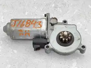 Used 2012 Freightliner Cascadia 113 Door Window Regulator (Stock #P-93597)) Part Image