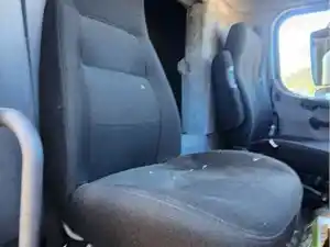 Used 2012 Freightliner M2 106 Seat (Stock #P-110246)) Part Image