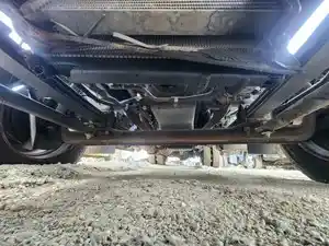 Used 2012 Isuzu NRR Front Axle, Complete (Stock #P-112884)) Part Image