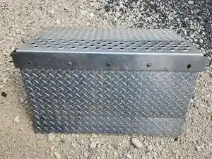 Used 2012 Kenworth T270 Battery Box Cover (Stock #P-504607)) Part Image
