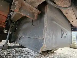 Used 2012 Mitsubishi FEC72W Fuel Tank (Stock #P-110832)) Part Image