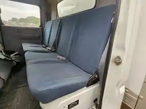 Used 2012 Mitsubishi FEC72W Seat (Stock #P-110796)) Part Image