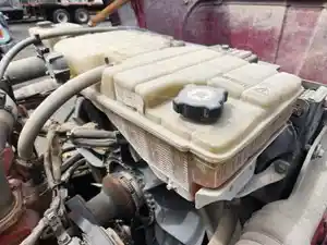 Used 2012 Peterbilt 367 Radiator Overflow Bottle (Stock #P-506066)) Part Image