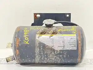 Used 2012 Peterbilt 587 Radiator Overflow Bottle (Stock #P-62535)) Part Image