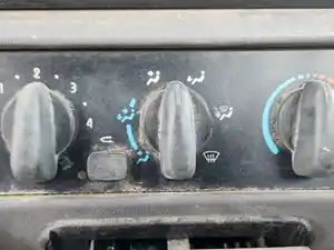Used 2013 Freightliner 114SD Heater/AC Control Assy (Stock #P-495775)) Part Image