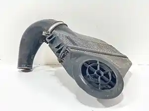 Used 2013 Freightliner Cascadia 125 Air Cleaner (Stock #P-79824)) Part Image