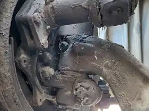 Used 2013 Freightliner Cascadia 125 Spindle/Knuckle (Stock #P-496554)) Part Image