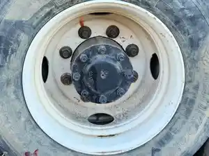 Used 2013 HUB PILOT Hub (Stock #P-66049)) Part Image