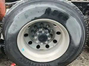 Used 2013 HUB PILOT NA Hub (Stock #P-70988)) Part Image