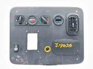 Used 2013 Peterbilt 386 Heater/AC Control Assy (Stock #P-74307)) Part Image