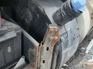 Used 2013 Volvo VNL DEF Tank (Stock #P-496853)) Part Image