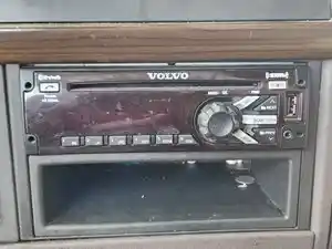 Used 2013 Volvo VNL Radio (Stock #P-501980)) Part Image