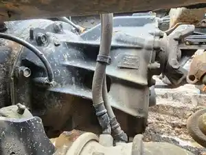 Used 2014 Detroit RT40-4N Front Rear (Tandem Front) (Stock #P-498546)) Part Image