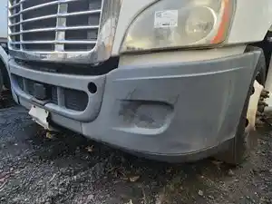 Used 2014 Freightliner Cascadia 113 Bumper (Stock #P-67322)) Part Image